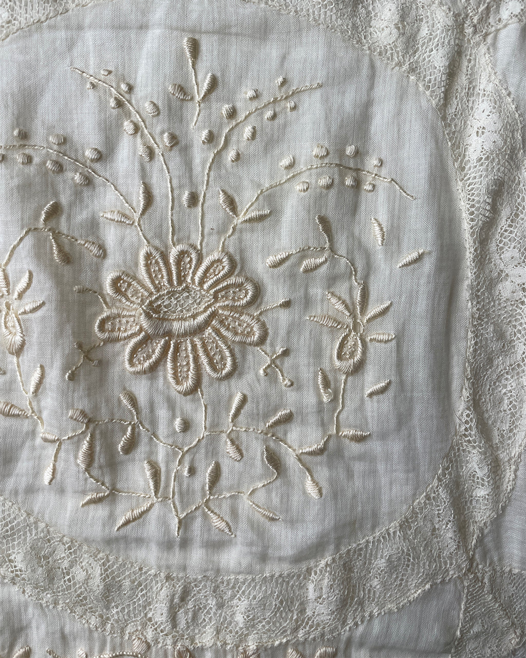 Ribbed Antique Lace shirt