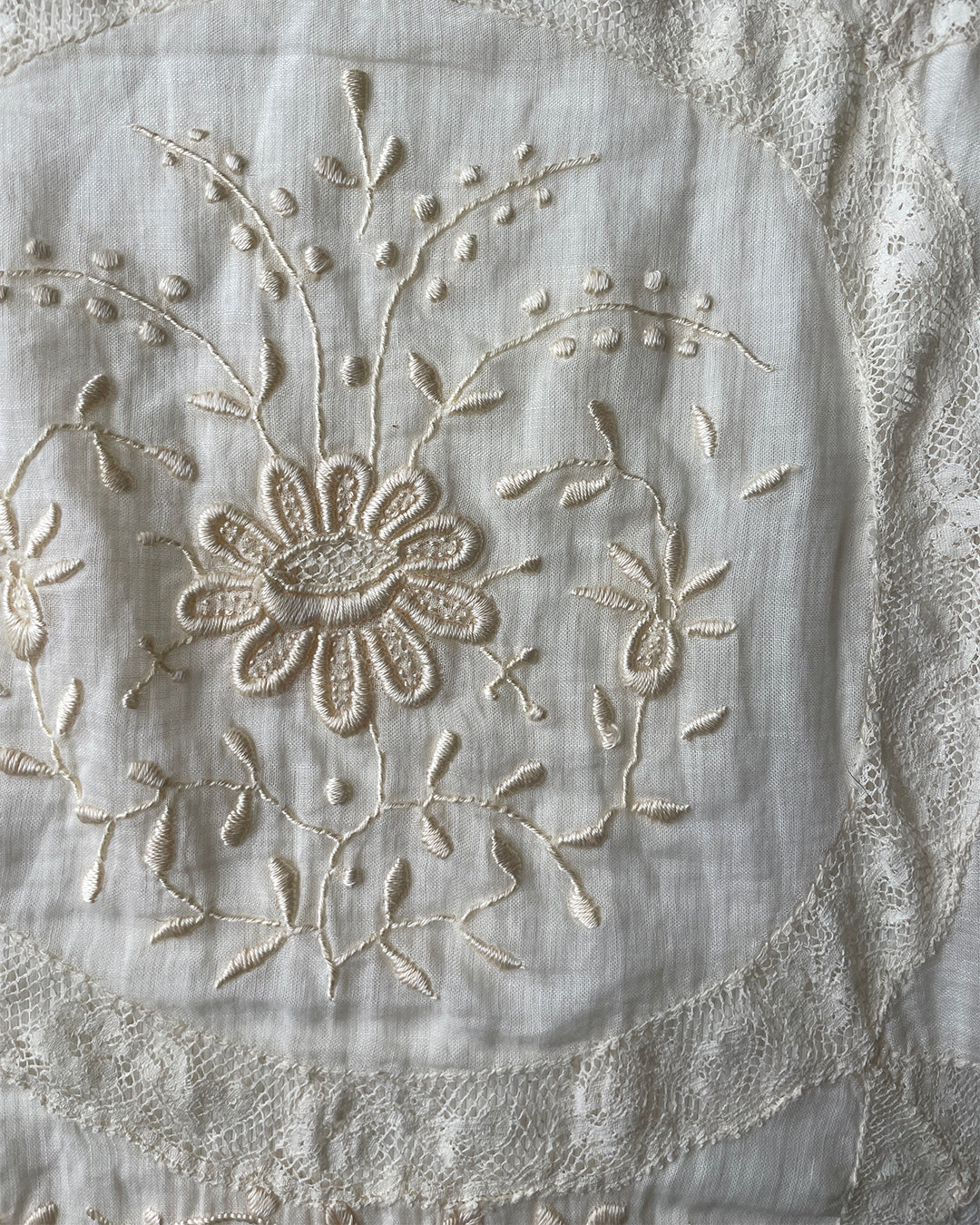 Ribbed Antique Lace shirt